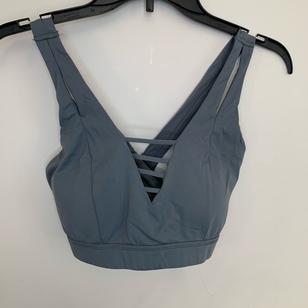 Born primitive sports bra